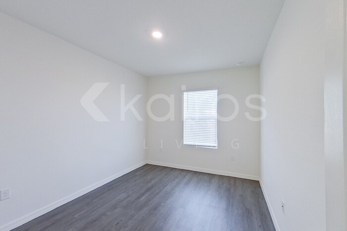 Building Photo - 32032 Katelin Cir