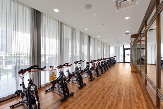 Building Photo - 5300 Paseo Blvd