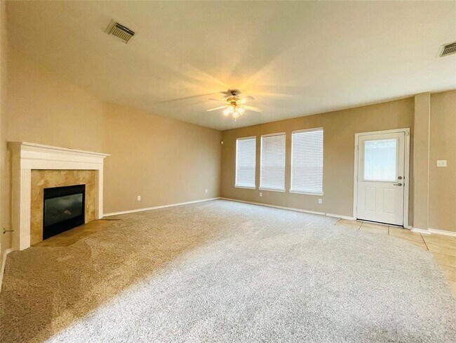 Building Photo - 13710 Clear Trail Ln