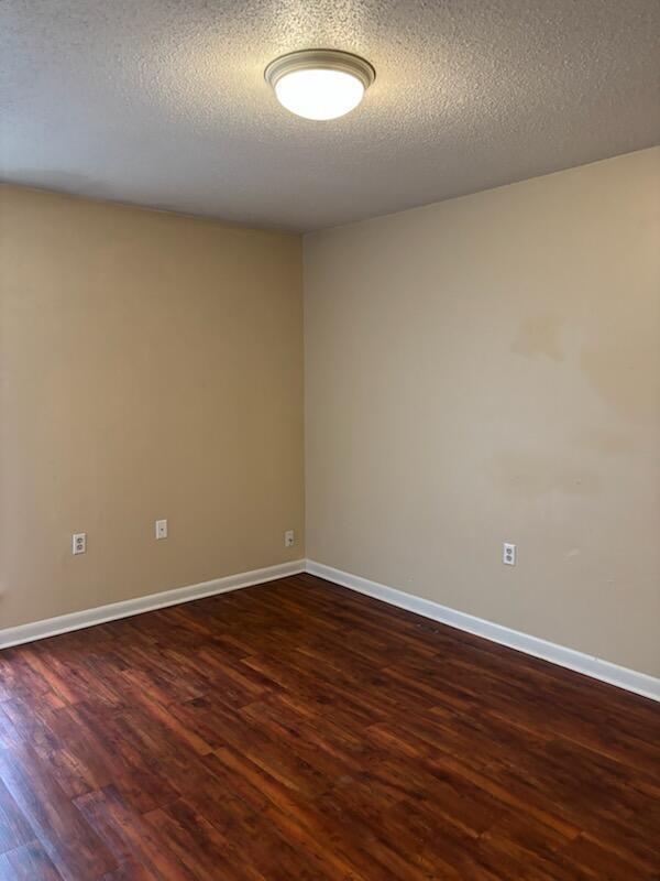 Building Photo - 612 Carnathan Ct