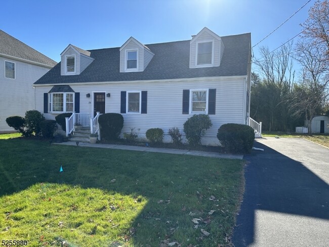 Building Photo - 79 Hawkins Ave