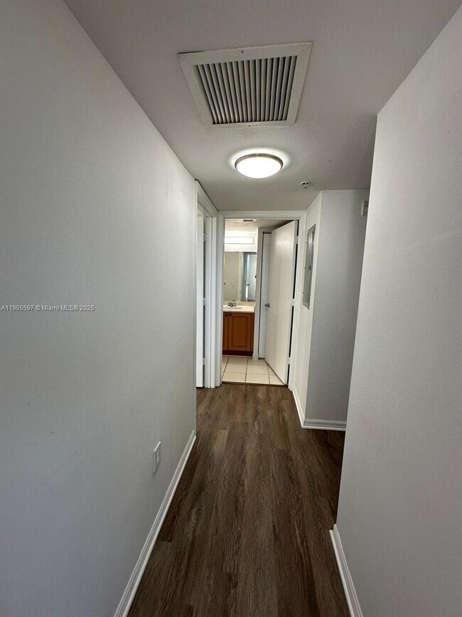 Building Photo - 17602 NW 25th Ave