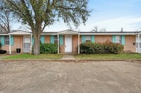 Building Photo - 1200 NW 3rd Ave