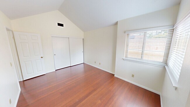 Building Photo - $500 OFF MOVE IN SPECIAL |  3 Bedroom Home