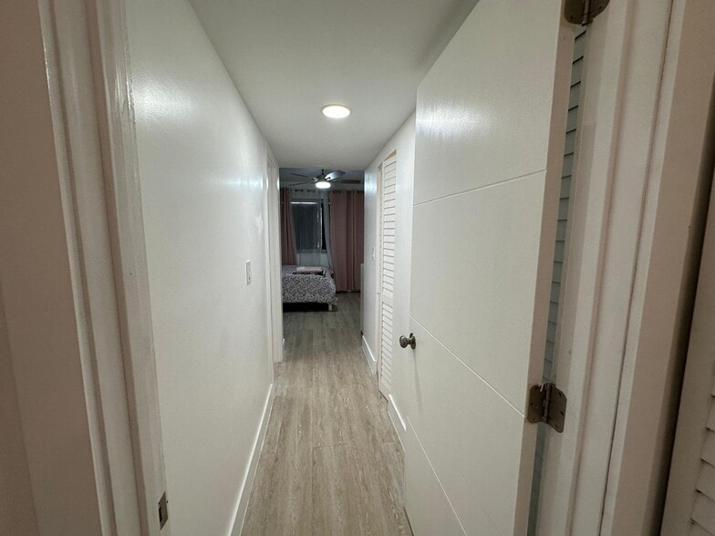 Building Photo - 10900 SW 104th St