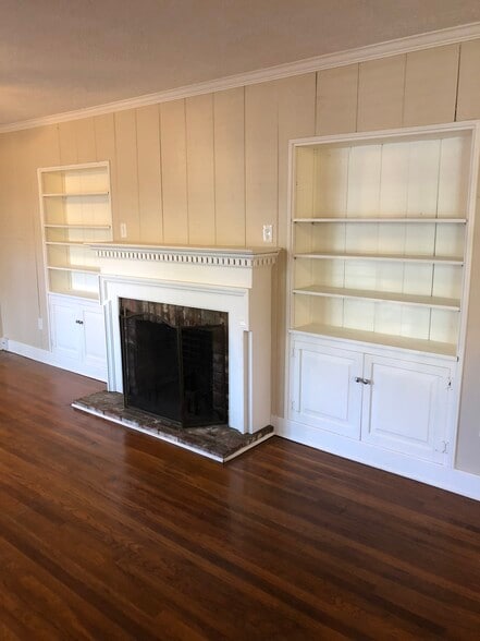 Living Room Fireplace with Built Ins - 1623 Ivy St
