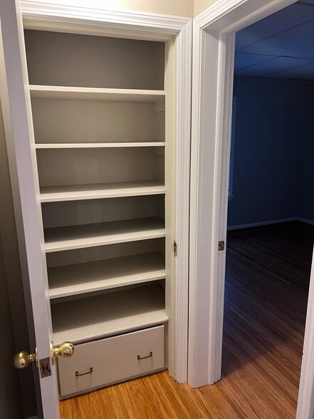 Linen closet - 21 Audubon St