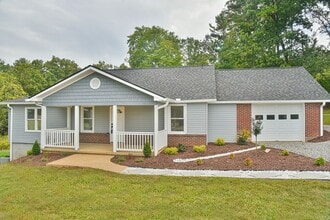 Building Photo - Charming Renovated Home on Acreage — Minutes from Town