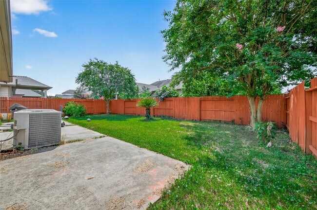Building Photo - 16547 Lanesborough Dr