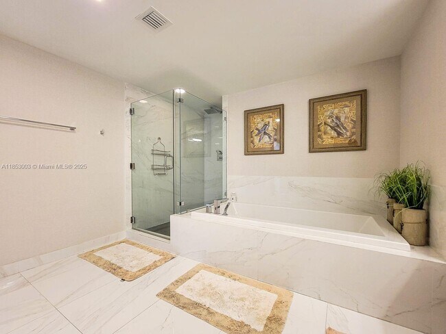 Building Photo - 400 Sunny Isles Blvd