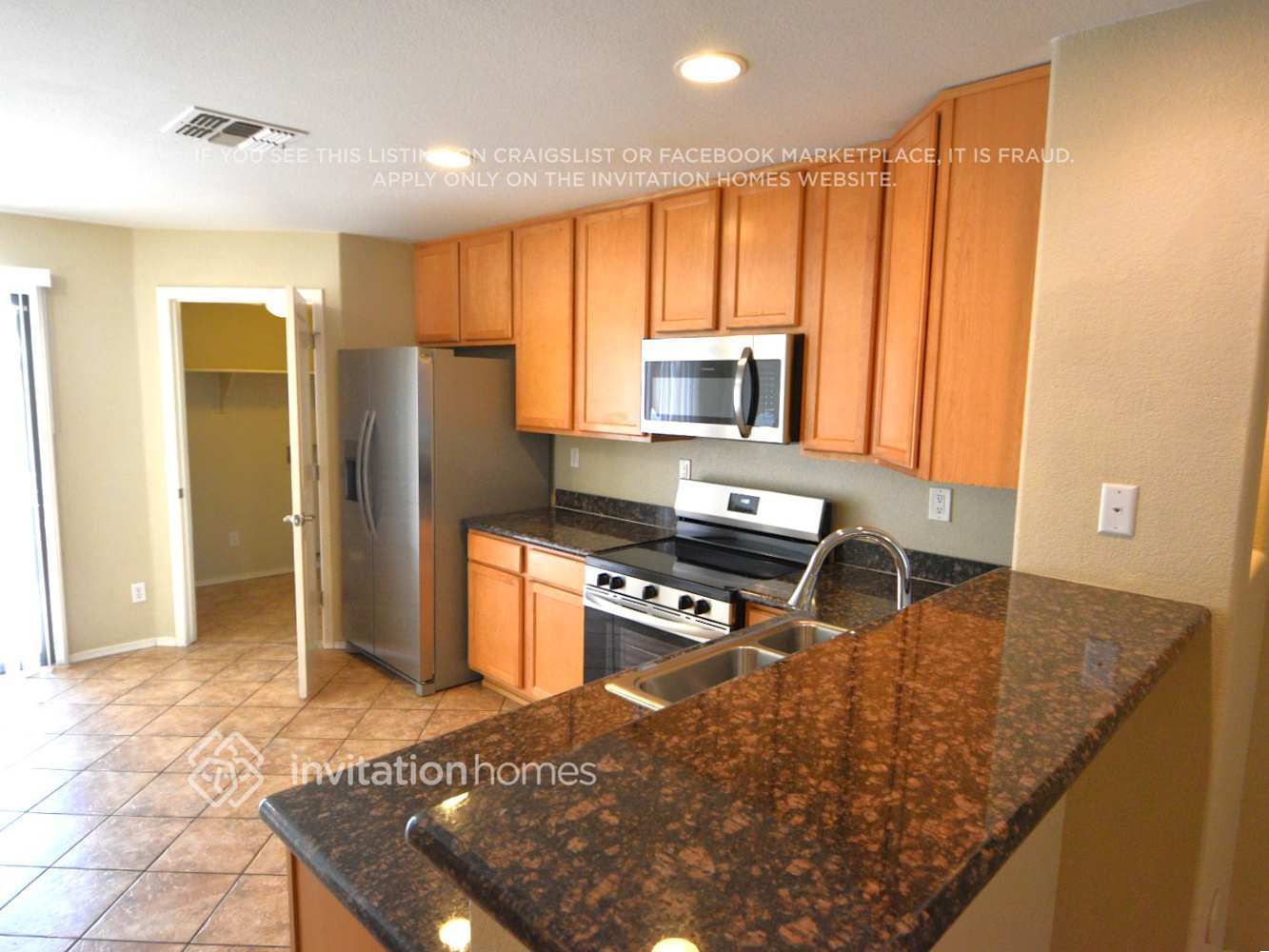 Building Photo - 7801 N 44th Dr