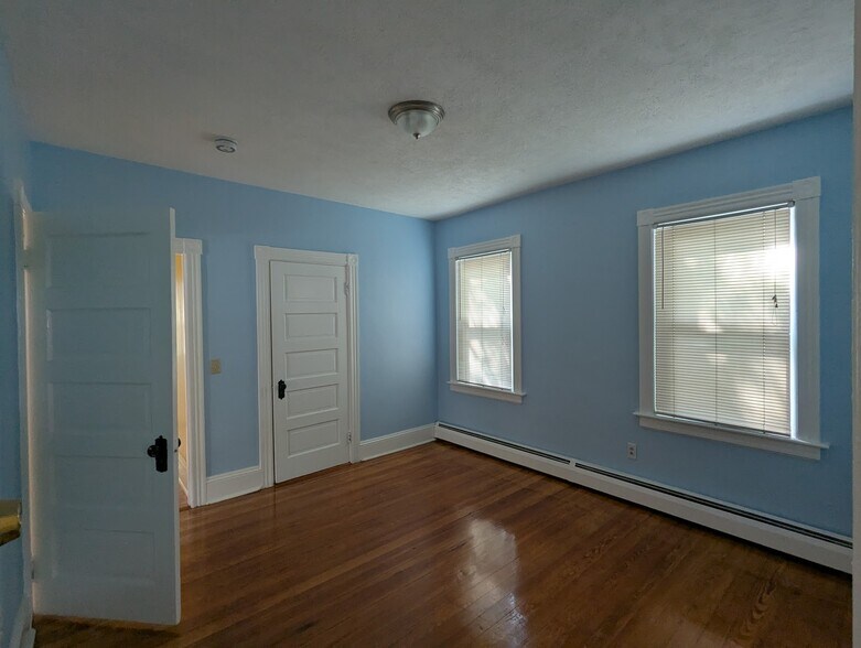 Building Photo - 57 Chace Ave