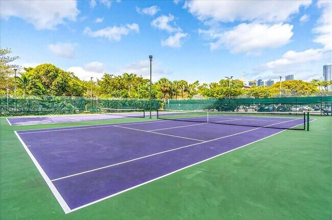 Building Photo - 2451 Brickell Ave