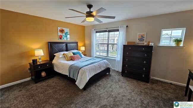 Building Photo - 247 Milkweed Dr