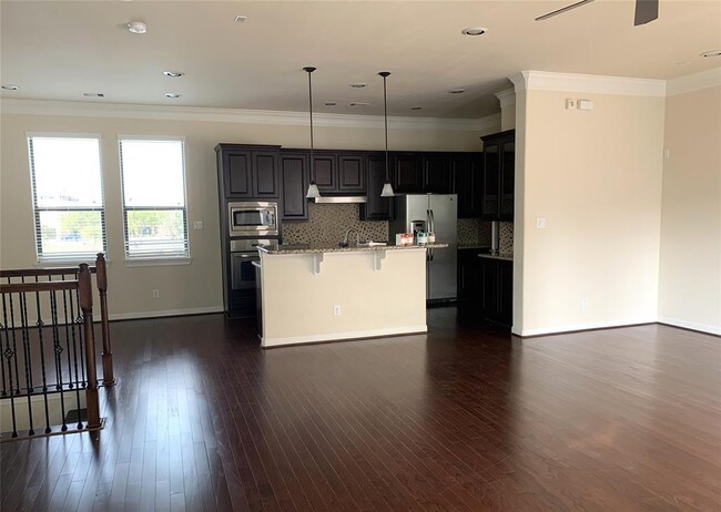 Building Photo - 3021 Kisling St