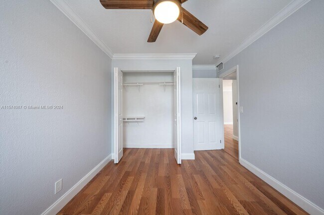 Building Photo - 11384 Royal Palm Blvd
