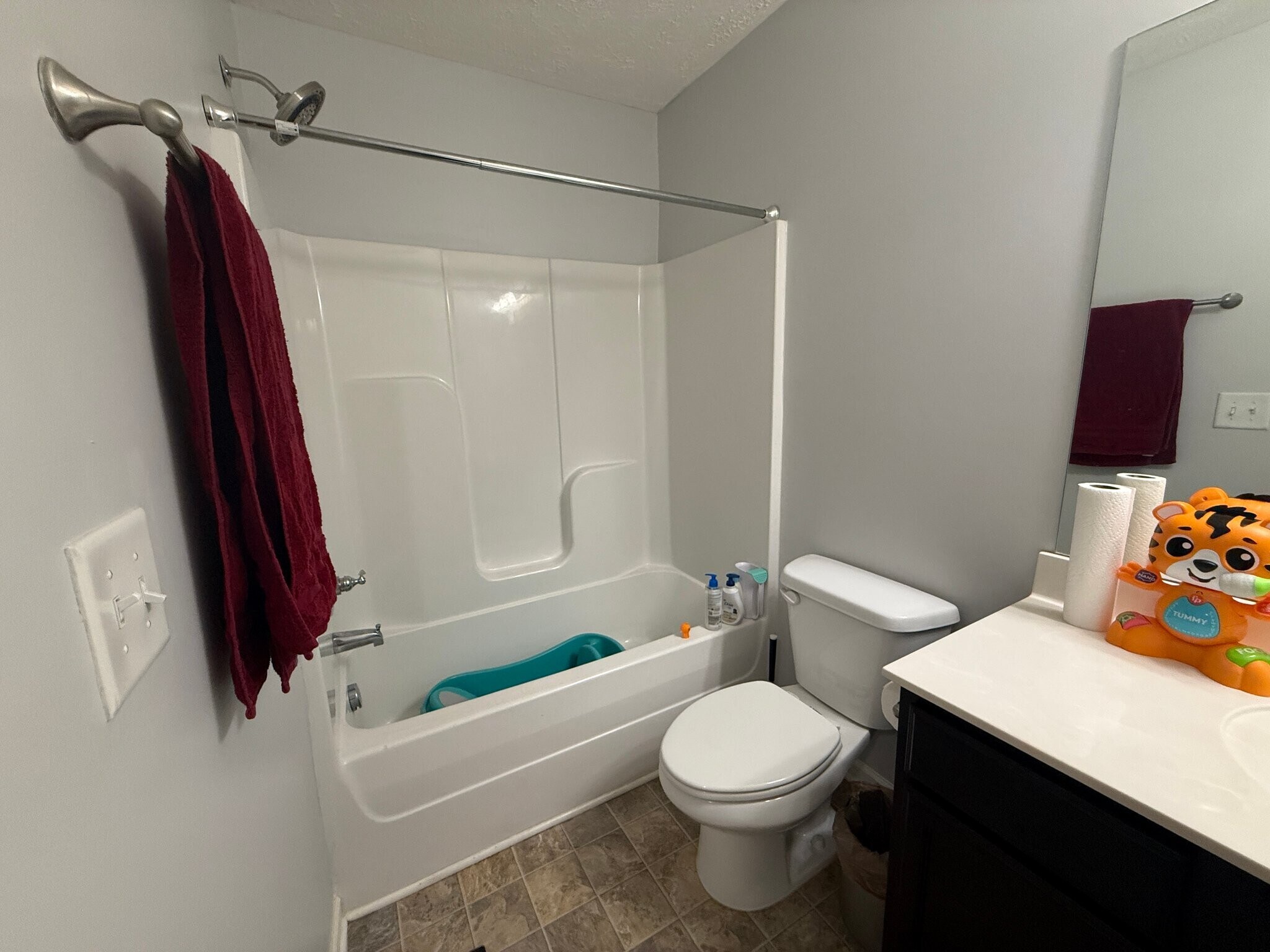 Building Photo - 1567 Sprucedale Dr