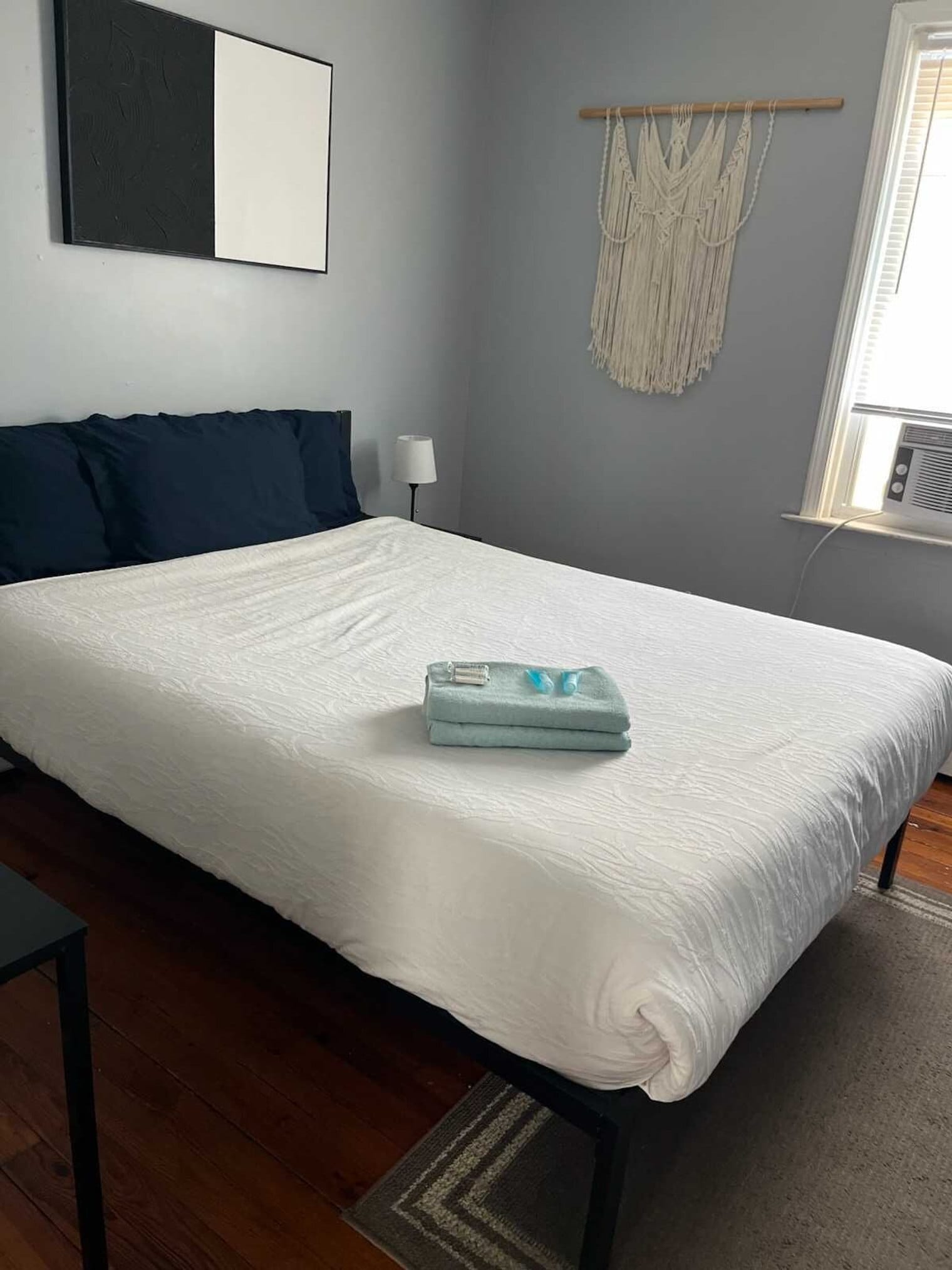 Building Photo - 56 Longmont St