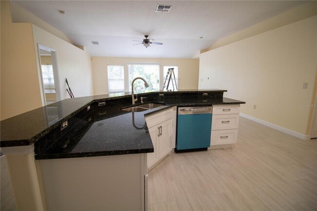 Building Photo - 14369 Babylon Way
