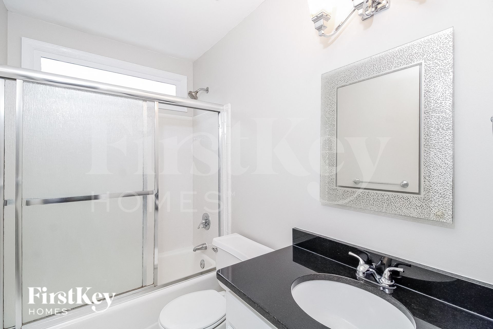 Building Photo - 9 Park Village Ct