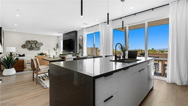 Building Photo - 5154 Meraki Ave