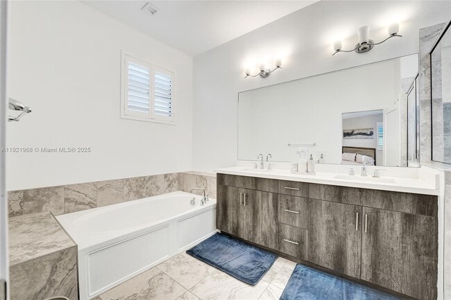 Building Photo - 4947 Whispering Way