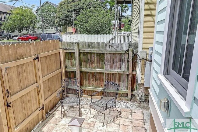 Building Photo - 4 BED | 2.5 BATH | PRIVATE OFF-STREET PARKING | OUTDOOR PATIO | WALK TO GARVIN HALL