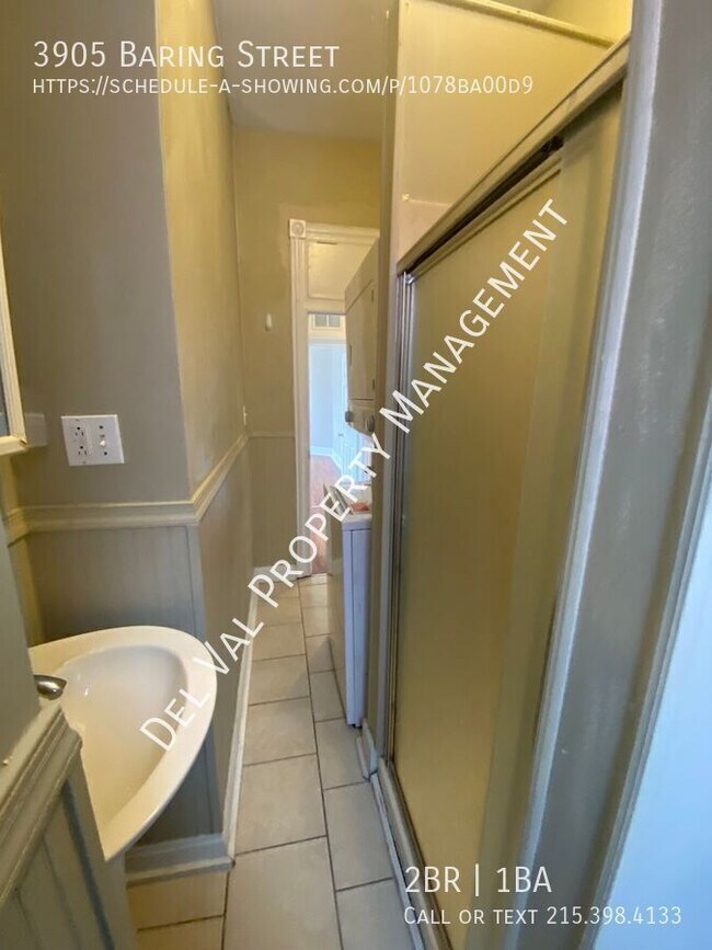 Building Photo - 3905 Baring St