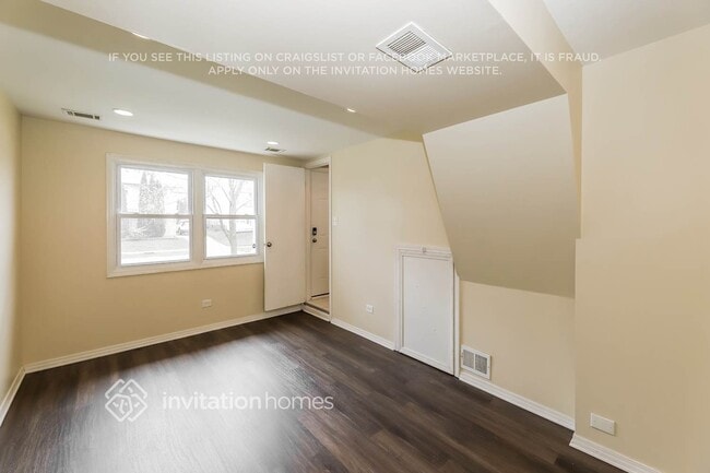 Building Photo - 7522 164th Pl