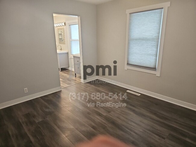 Building Photo - 7056 Caroline Ave