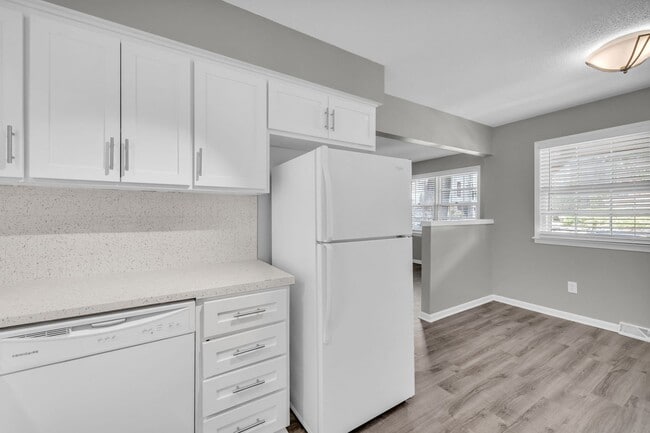 Floorplan - 4723-4725 MERCIER