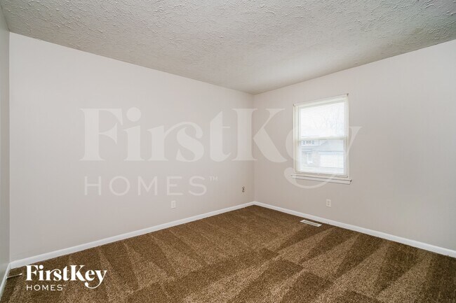 Building Photo - 3102 Kiowa Ct