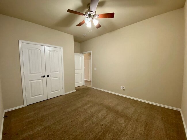 Building Photo - 7021 Spade Ranch Rd
