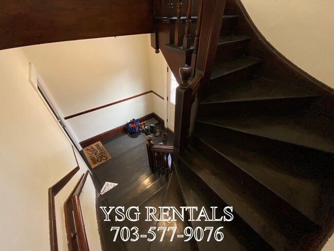 Building Photo - 85 Auckland St