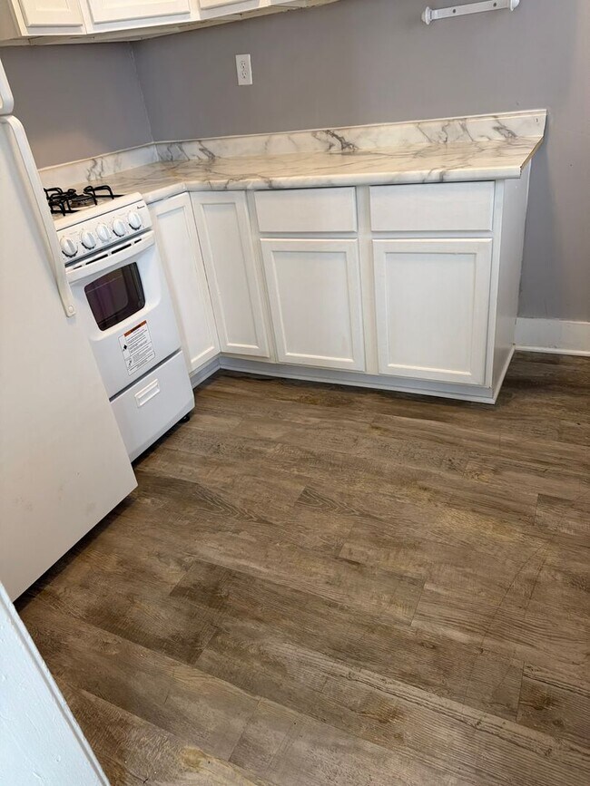 Building Photo - Chestnut St