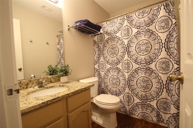 Building Photo - 1712 Cinnamon Path