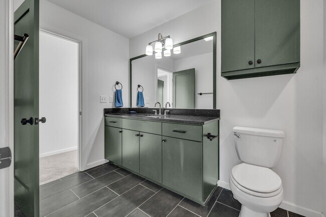 Building Photo - P.57 Kode Properties, LLC 1240-1242