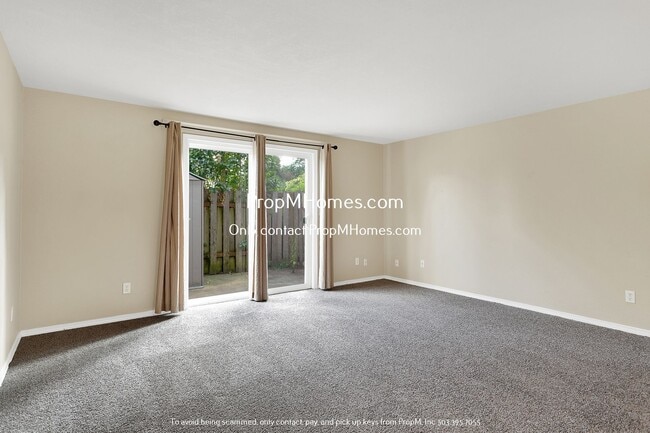 Building Photo - 4417 Cornwall St