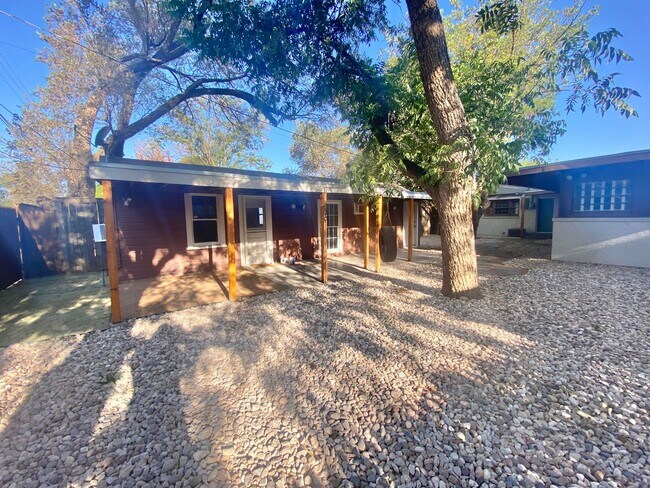 Building Photo - PRE- LEASING NOW for 7/09/2026