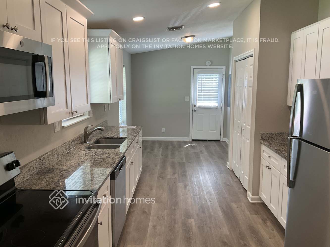 Building Photo - 738 Sheppard Rd