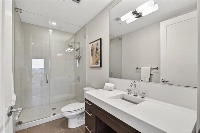 Building Photo - 1820 Peachtree St NW