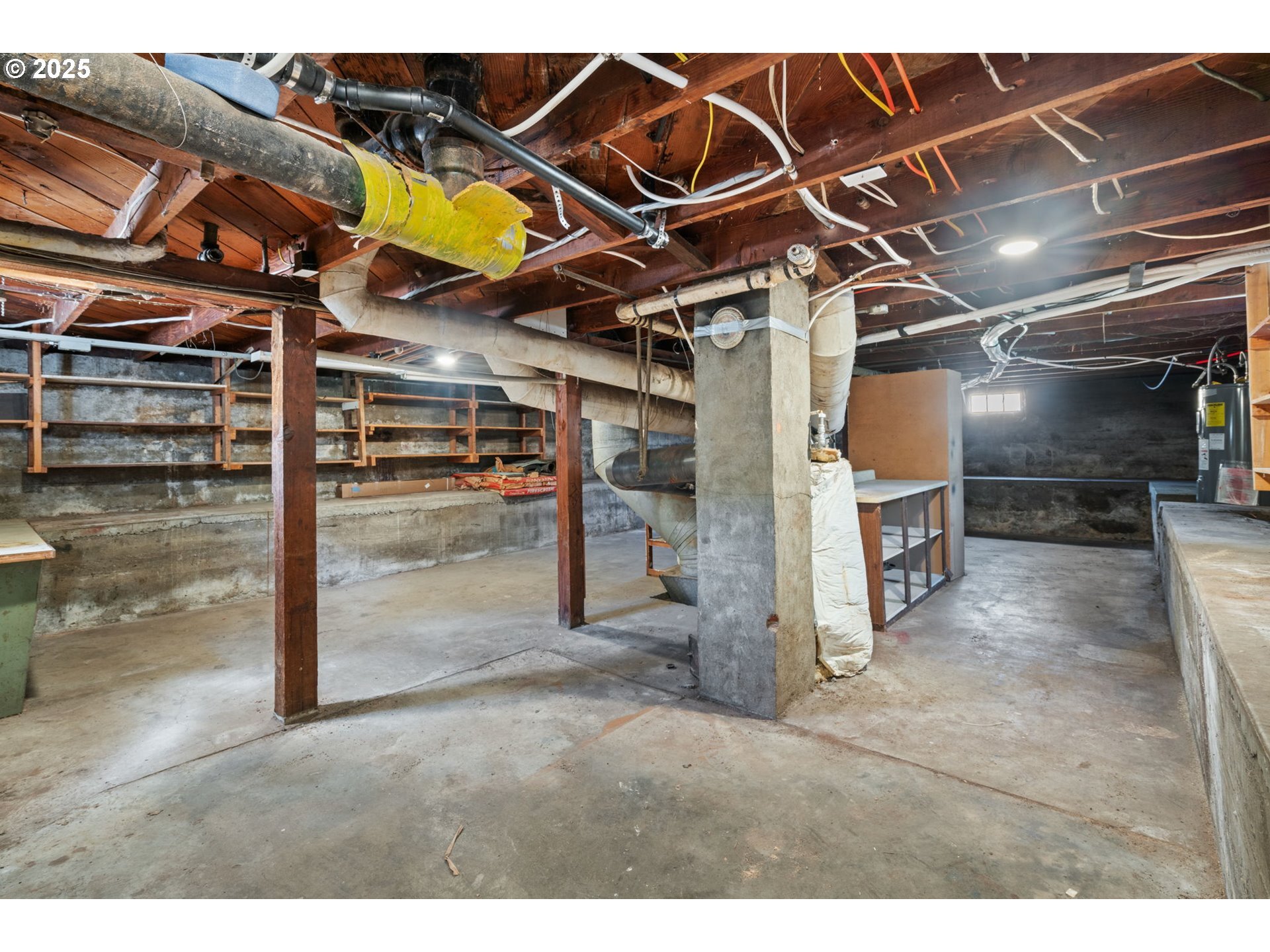 Building Photo - 5324 SE Flavel St