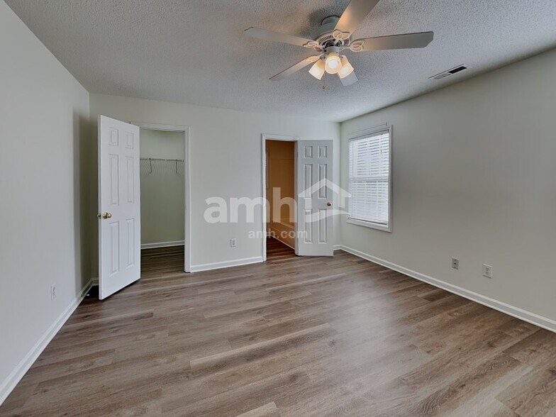 Building Photo - 4309 Standing Rock Way