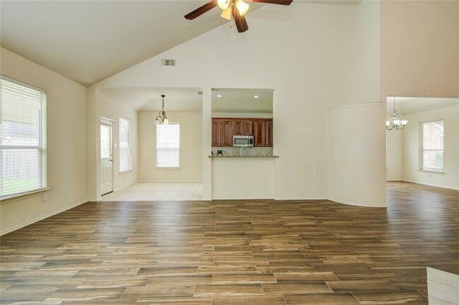 Building Photo - 21718 Grand Hollow Ln