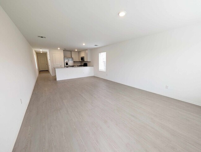 Building Photo - New Home in Edmond