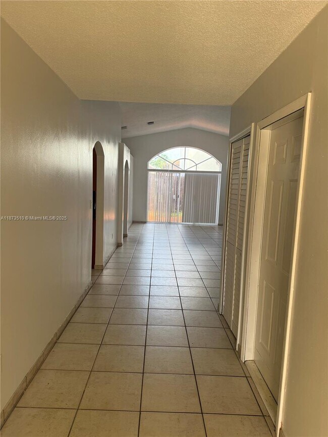 Building Photo - 15921 SW 82nd St