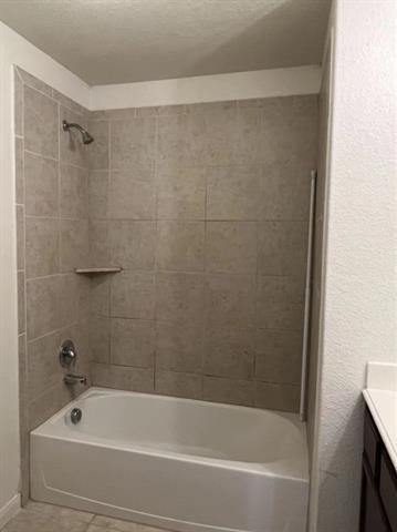Building Photo - 1221 Arizona Dr