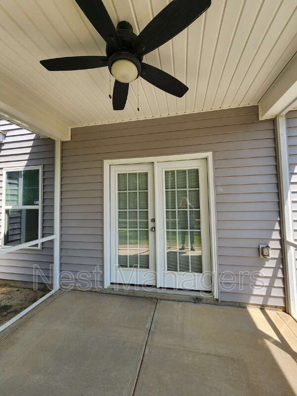 Building Photo - 3846 Standardbred Dr