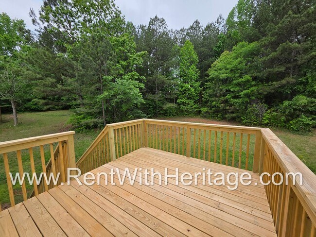 Building Photo - Beautifully maintained 3-bedroom, 2-bath home in Paulding County