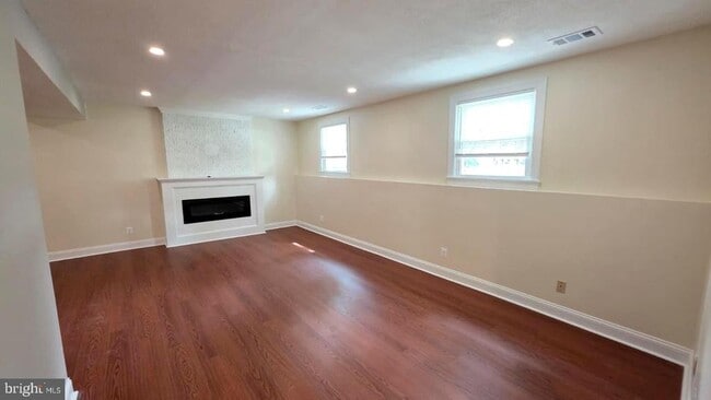 Building Photo - 224 Whitson's Run